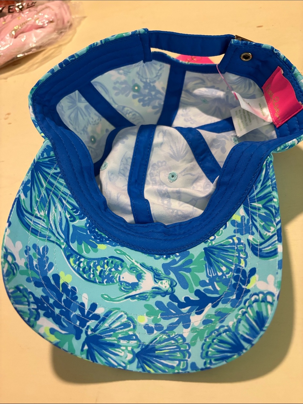 NWT Lilly Pulitzer Run Around Hat Seeing Double Sea Glass Aqua 🧜🏼♀️ Mermaid - Picture 3 of 3